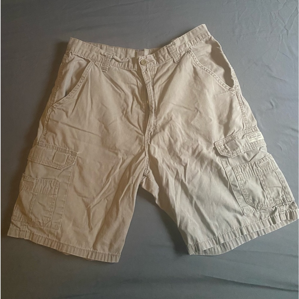 Men’s cargo shorts light tan wrangler size 34